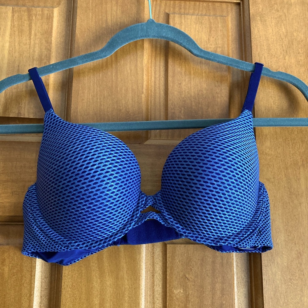 Victoria’s Secret Perfect Shape Bra 36B